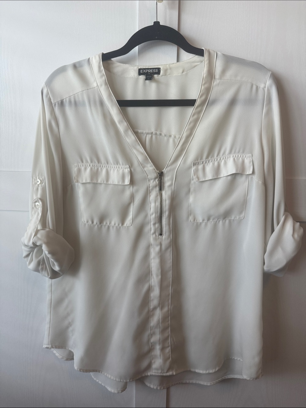Express Cream V-Neck Zip Pocket Roll-Tab Blouse